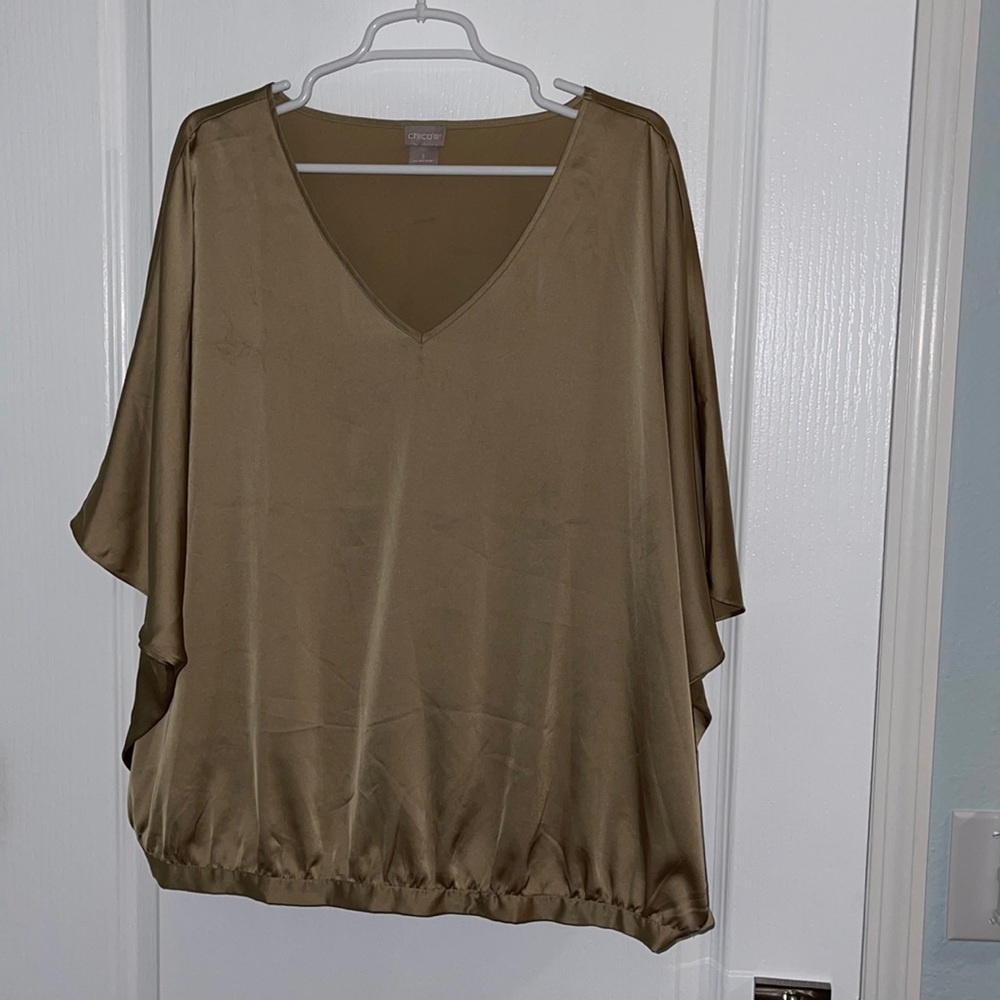 Chicos size 3 batwing tan silky feel dress blouse like new